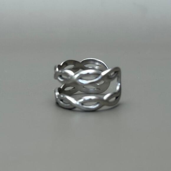 Y2K Silver Coil Wrap Ring Adjustable Unisex 2000s Jewelry Vintage Style - Picture 8 of 9